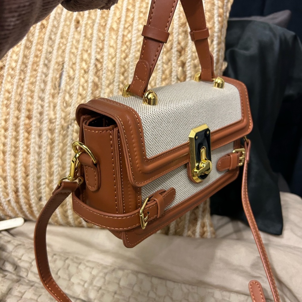 BRAND NEW Purse